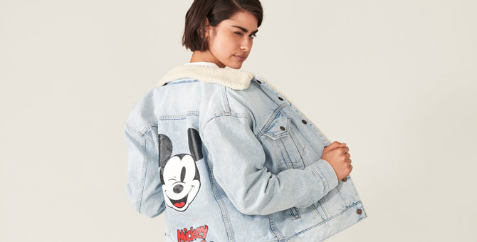 Архивные изображения Микки Мауса в специальной коллекции Levi's