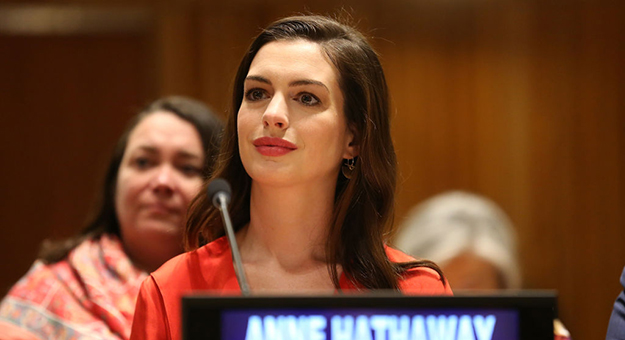 Энн Хэтэуэй произнесла монолог о феминизме в ООН