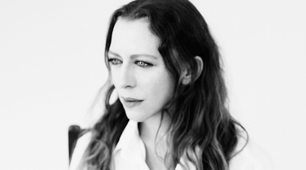 Анн Демельмейстер пишет книгу