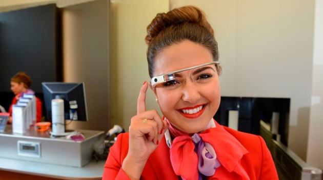 Google Glass стали частью униформы сотрудников Virgin Atlantic
