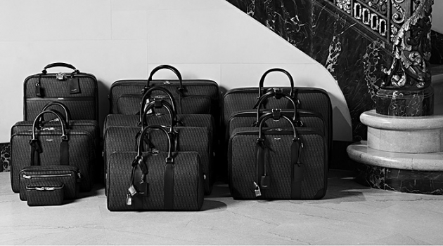 Набор багажа и дорожных аксессуаров от Saint Laurent