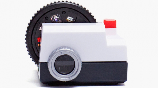 Instagram-проектор от Opening Ceremony и Projecteo