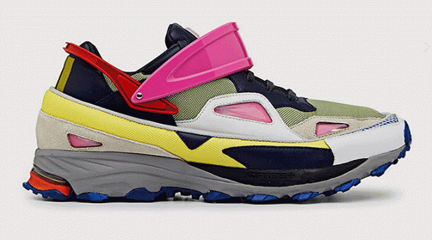 Кроссовки Raf Simons for adidas уже можно заказать