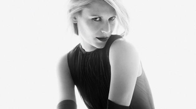 Клэр Дэйнс на обложке британского Harper's Bazaar