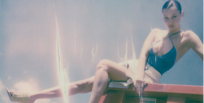 Джиджи Хадид сфотографировала Беллу Хадид для новой коллекции Bottega Veneta