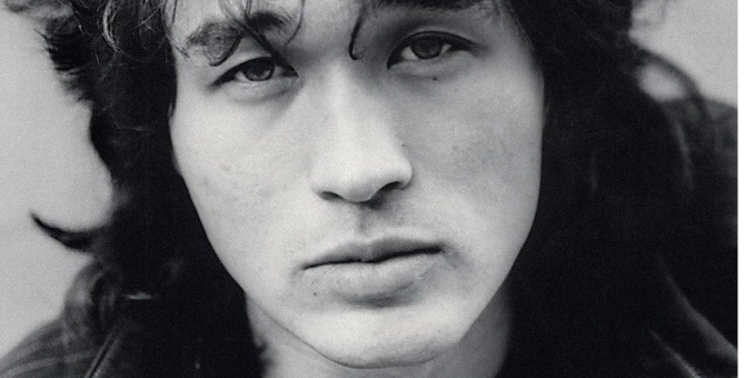 Июльский номер Esquire выйдет с фото обнаженного Виктора Цоя на обложке