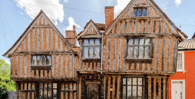 Дом, где родился Гарри Поттер, можно арендовать на Airbnb