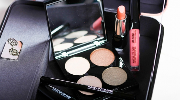 Коллекция макияжа \"50 оттенков серого\"