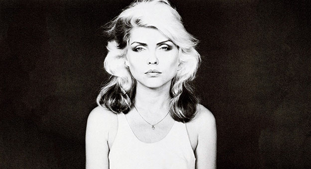 Blondie выпустит альбом-коллаборацию с Чарли ХСХ, TV on the Radio и певицей Sia