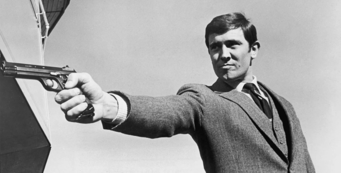 В честь коронации Карла III выйдет новая книга о Джеймсе Бонде