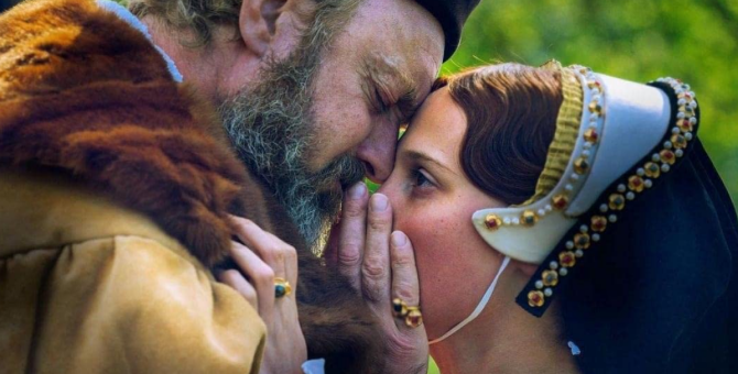 «Зачинщик» с Джудом Лоу и Алисией Викандер получил 8-минутные овации в Каннах