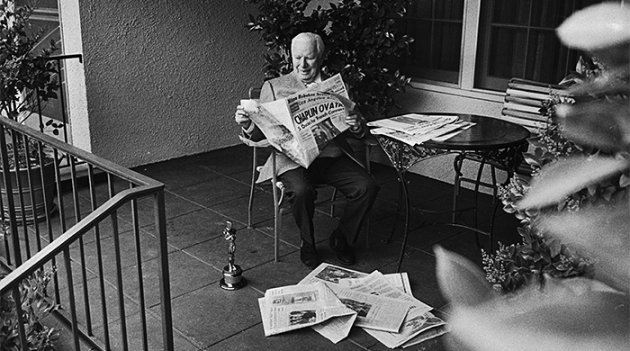 В Париже украли первый \"Оскар\" Чарли Чаплина