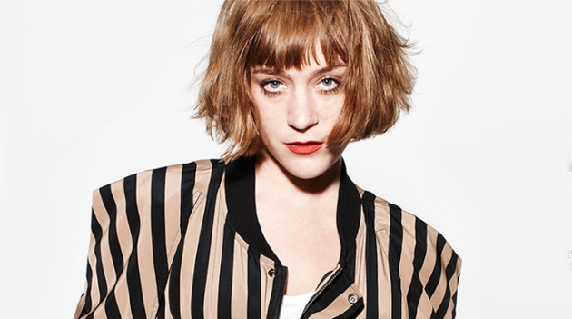 Хлоя Севиньи собирает деньги на фильм