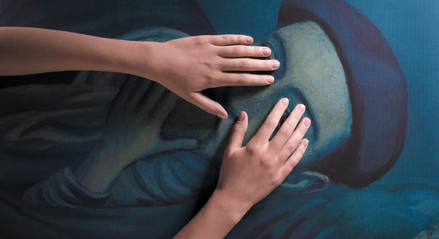 ГМИИ представит выставку тактильных картин