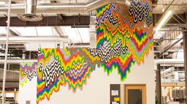 Джен Старк разрисовала стены нового пространства Facebook