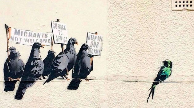 В Британии закрасили работу Бэнкси