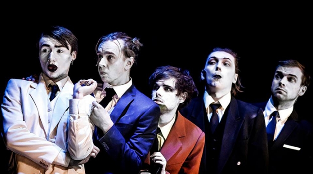 \"Гоголь-центр\" остался без директора