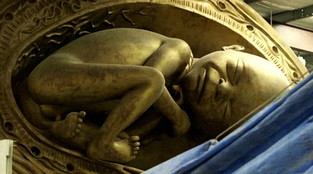 Скульптуры новорожденных Дэмиена Херста в Катаре