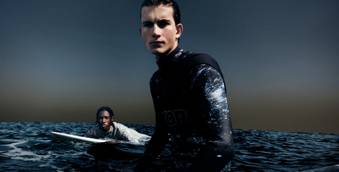 Dior выпустил экологичную капсулу пляжной одежды