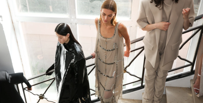 Стало известно расписание кутюрной Недели моды в Париже