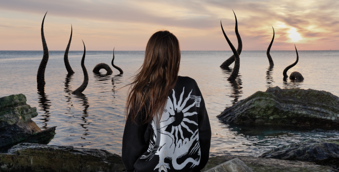 «Сила ветра» и «Волчок» выпустили совместную коллекцию