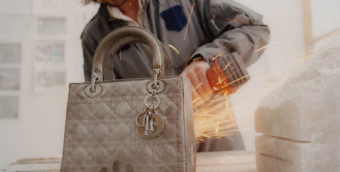 Выставка Lady Dior As Seen By откроется в центре Берлина