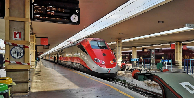 В Италии начал работу поезд по маршруту «земель Данте Алигьери»