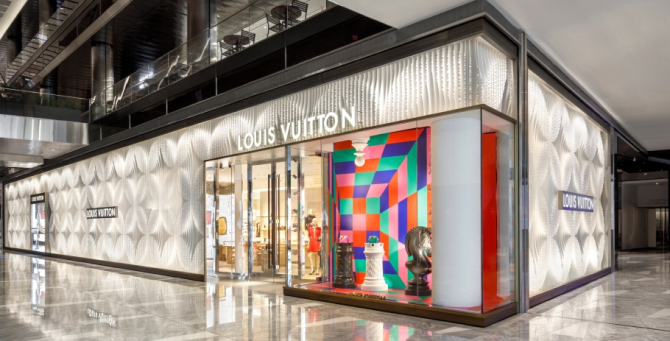 Конгломерат LVMH заработал 18 миллиардов евро за первый квартал года