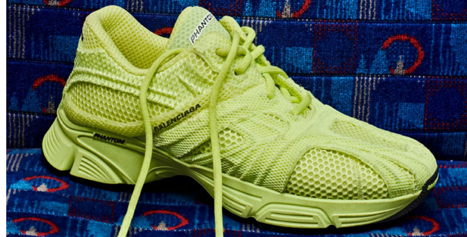 Balenciaga выпустил новую модель кроссовок Phantom