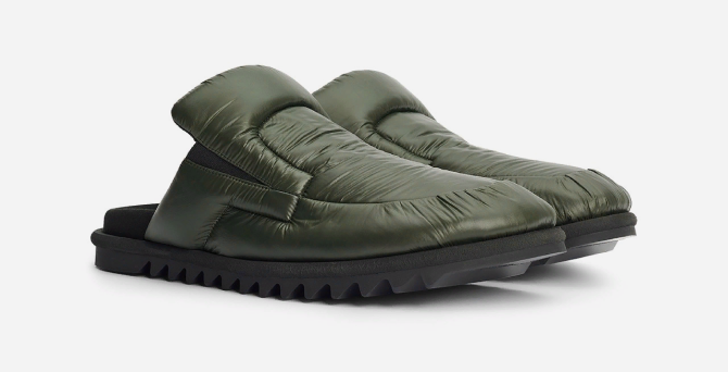 Dries Van Noten выпустил мюли из нейлона