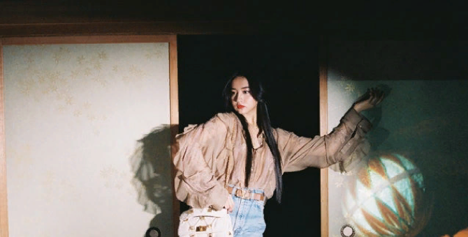 Японская модель Мицуки Кимура стала амбассадором Estée Lauder