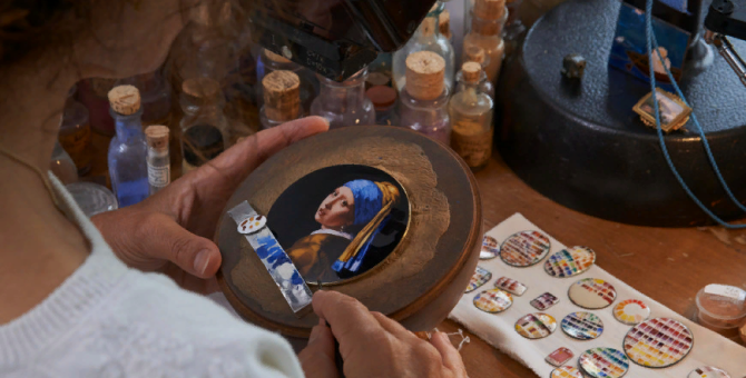 Vacheron Constantin изготовил карманные часы с картиной Вермеера на заказ