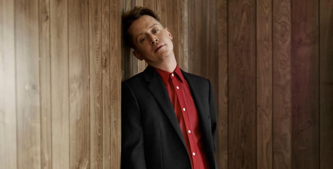 Маколей Калкин и Даниель Брюль сыграют в триллере о вирусе, который убивает богатых