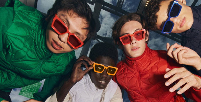 Louis Vuitton выпустил радужную капсульную коллекцию