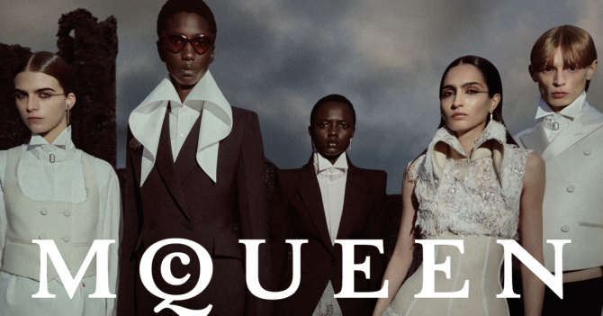 Alexander McQueen показал рекламную кампанию новой весенней коллекции
