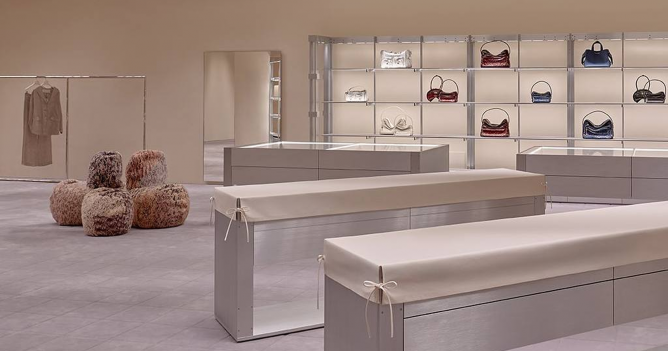 Acne Studios открыл новый флагманский магазин в Токио