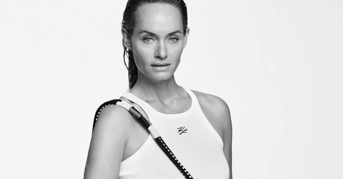 Karl Lagerfeld выпустил сумку-тоут в коллаборации с Эмбер Валлеттой