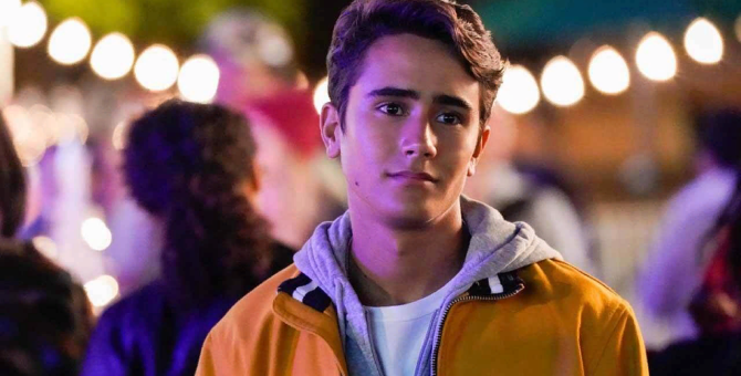 Hulu представил трейлер второго сезона сериала «С любовью, Виктор»