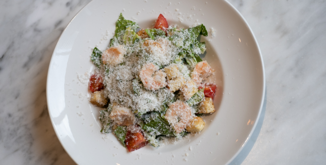 Ресторан Mozza проведет семейный обед вместе с Hedonist Cats