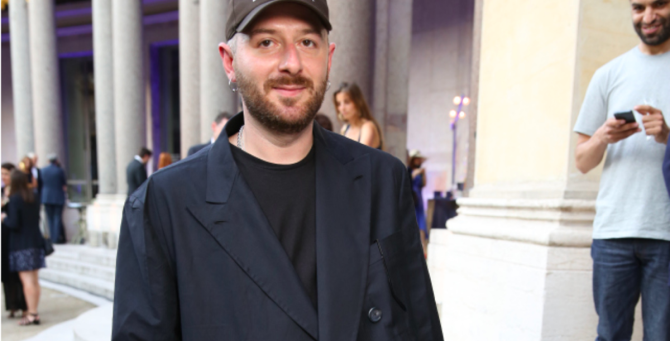 Канье Уэст предложил Демне Гвасалии курировать презентацию альбома «Donda»