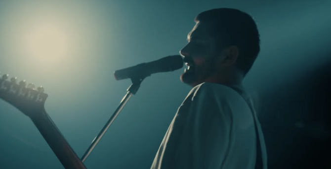 Noize MC показал клип на песню «Сопротивление воздуха»