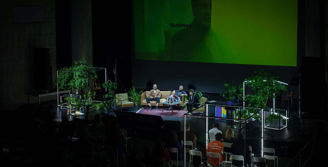 Лекции фестиваля креативных индустрий G8 стали доступны на «VK Видео»