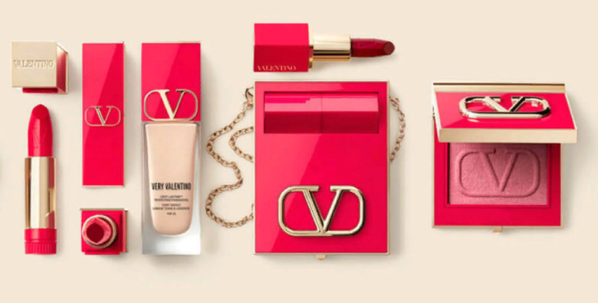 В кампании Valentino снялась Бенедетта Пиччоли, дочь креативного директора бренда