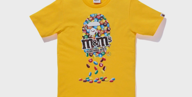 Bape представил капсульную коллекцию футболок с M&M's