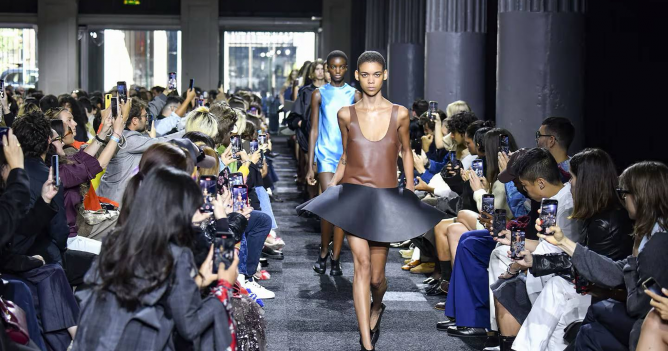 Стало известно об изменениях в организации лондонской Недели моды