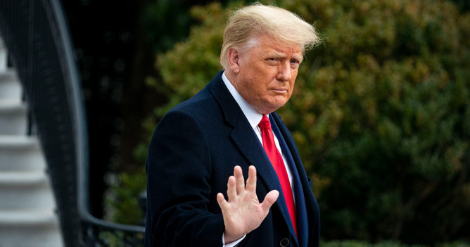 Тарифные угрозы Дональда Трампа повлияют на моду и розничную торговлю