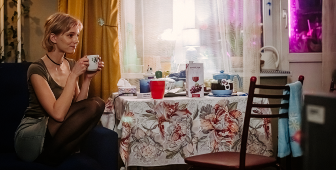 Иви объявил о старте съемок детективного драмеди с элементами фантастики «Гостья»