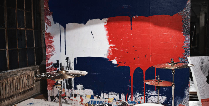 Томми Хилфигер запустит проект Tommy Factory, вдохновленный «Фабрикой» Энди Уорхола