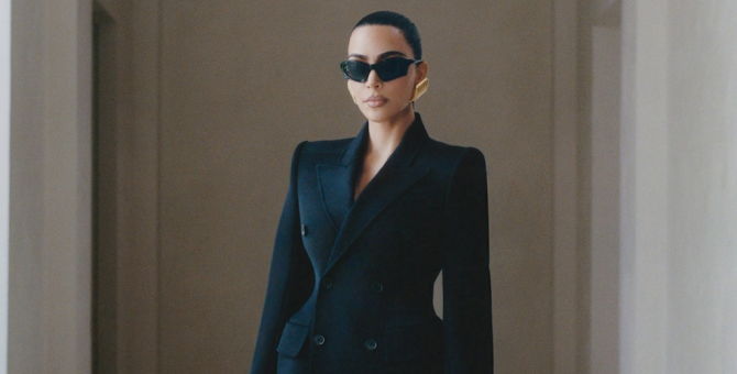 Ким Кардашьян и Изабель Юппер снялись в новой кампании Balenciaga