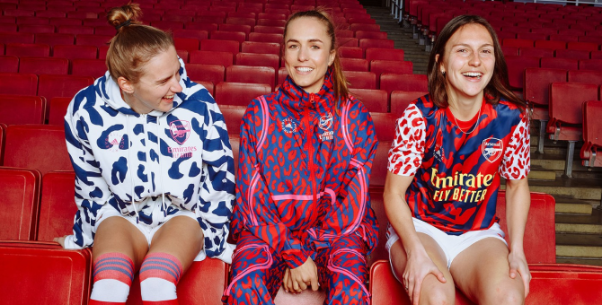 adidas и Stella McCartney создали форму для женской команды «Арсенала»